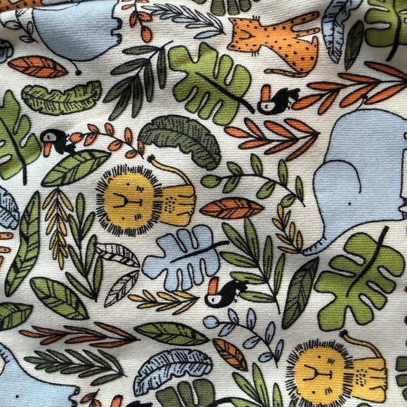 Bundles Baby Palace Jungle Print Outfit (9–12 Months) - Picture 2 of 2